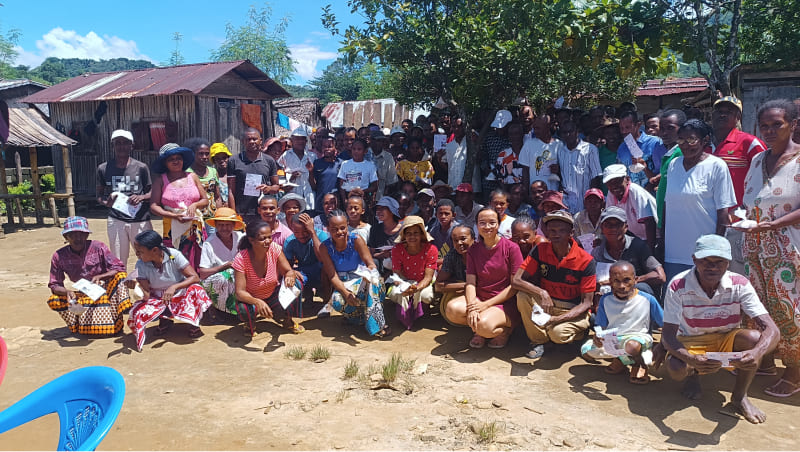 Stories from Northeastern Madagascar: feeding back to communities